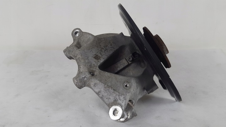 фото №7, Volvo xc40 ступица поворотный кулак правая зад 32221150