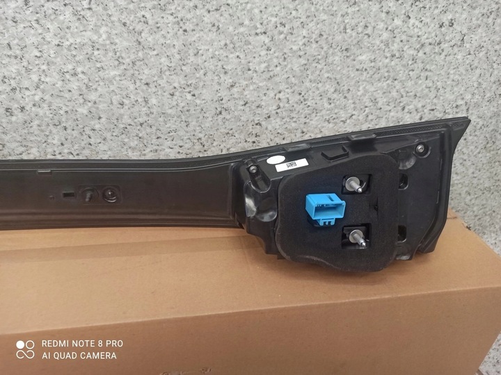 фото №5, Лампа накладка крышки зад id4 11a945307b