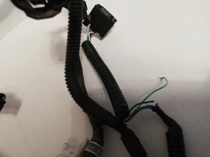 фото №5, Жгут проводки бампера перед 4pdc toyota land cruiser 82112-60861