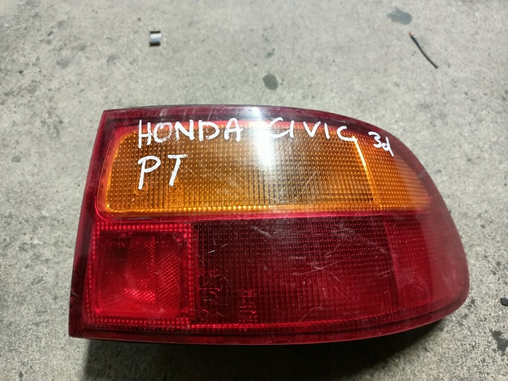 фото №1, Лампа правая зад honda civic v 3d