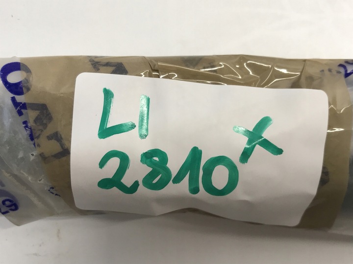 фото №9, Volvo s60 v60 планка прокладка скла 30799704