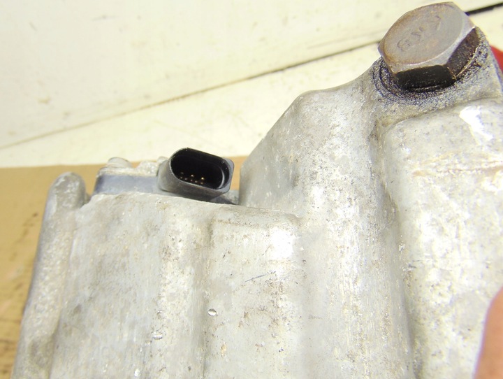 фото №8, Поддон масляная vw touran i 1.6fsi бензин европа