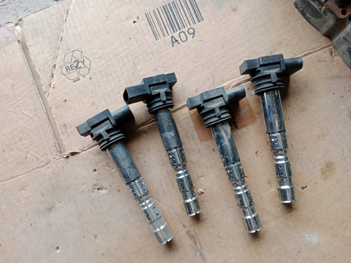 фото №1, Катушка зажигания vw passat w8 4.0