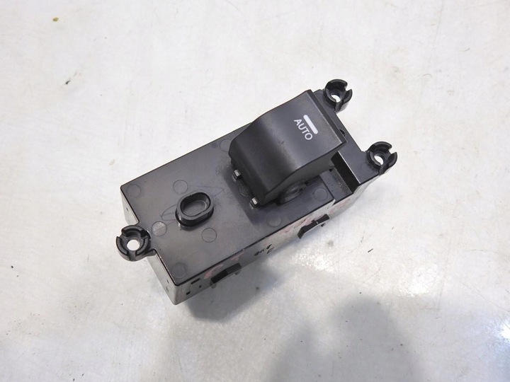 фото №7, Кнопка стёкла правый зад hyundai i40 93580-3z000