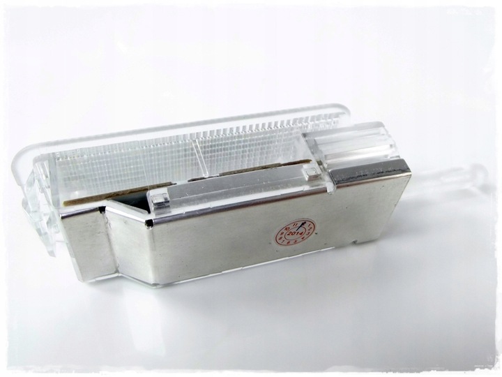 фото №8, Лампа освітлення led бардачок peugeot 5008 2009