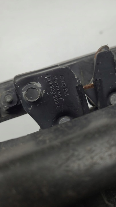 фото №7, Pas переднє вентилятор замок audi a4 s4 b5 95-01