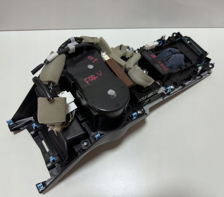 фото №9, Subaru forester v 19-24 накладка тунелю середнього панель керування