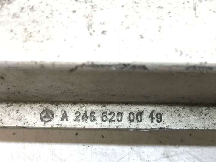 фото №12, Mercedes a-klasa w176 балка радиаторов a2466200019