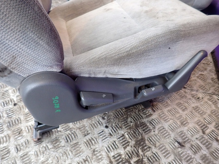 фото №8, Mitsubishi challenger pajero sport k9 98- сиденья перед передние левый правые