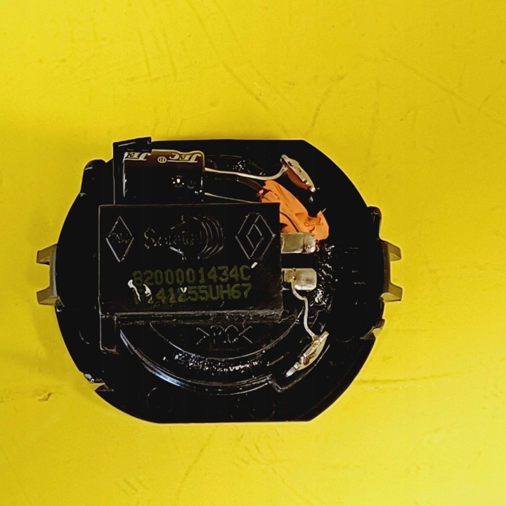 фото №5, Динамік ліве праве перед renault clio ii 8200001434c nr250