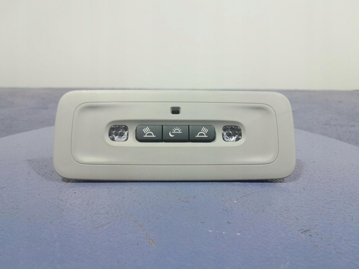 фото №1, Toyota camry viii 17- лампочки освітлення інтер'єру стеля