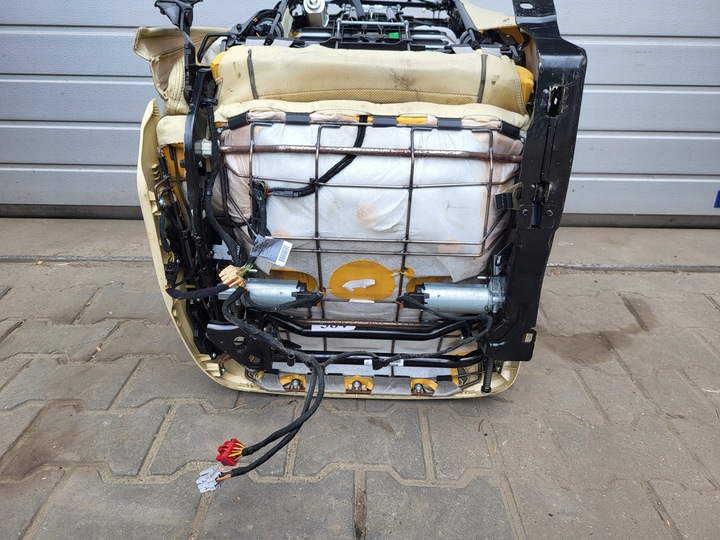 фото №13, Audi a8 d3 s8 длинный сиденье задний левый механизм управление kpl.