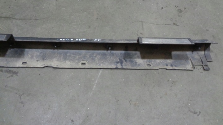 фото №10, Планка накладка порогова захист порога lancia delta 3 iii 2008-2014r. права