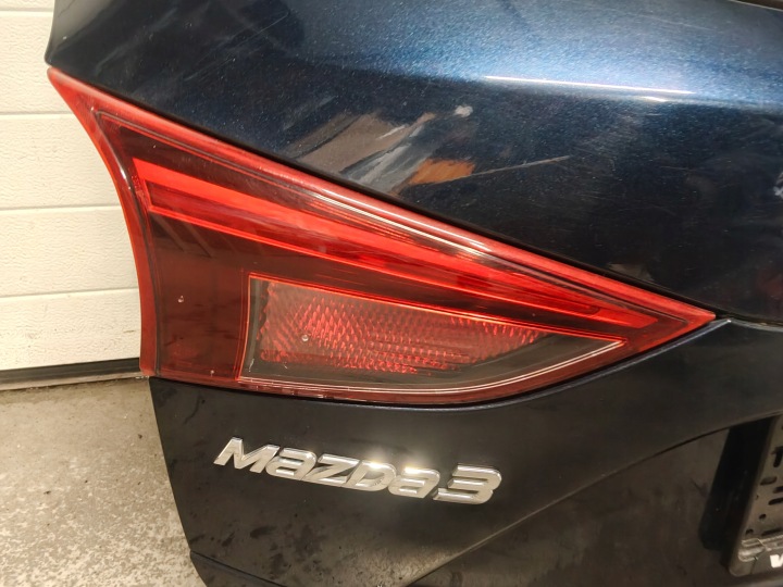 фото №7, Mazda 3 bm хетчбек кришка багажника 42m оригінальна запчастина лак 13-17