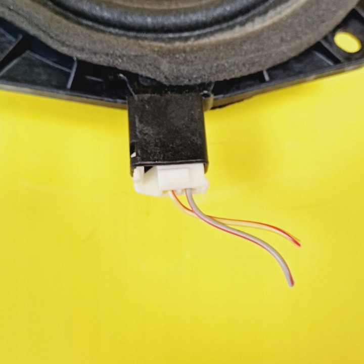 фото №7, Динамик правые левый зад mitsubishi colt mn141417 / eas13p17a6 nr109