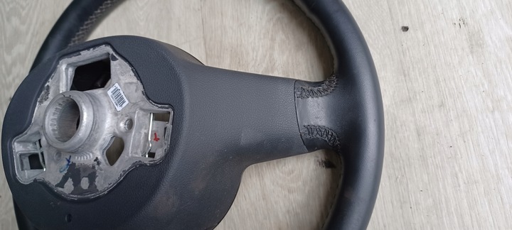 фото №11, Руль защита колонки vw beetle 5c 2012r мультифункция кожа