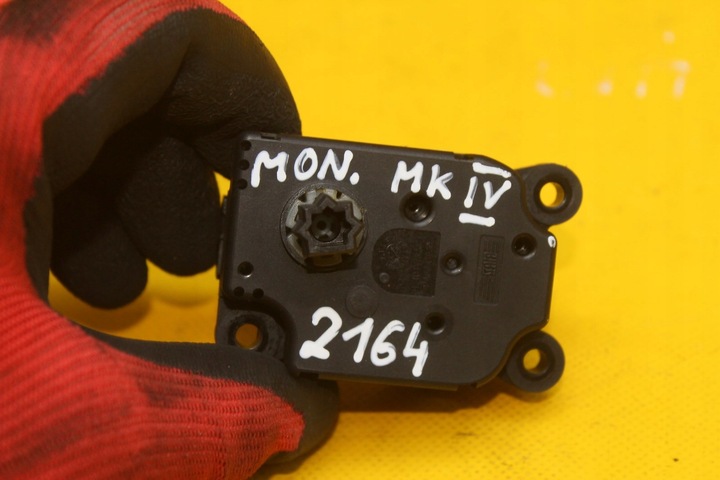 фото №6, Моторчик нагревателя mondeo mk4 3m5h-19e616-ab