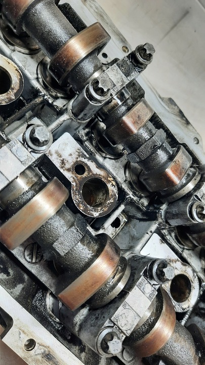 фото №13, Головка двигателя r6110162601 chrysler pt cruiser 2.2 crdi