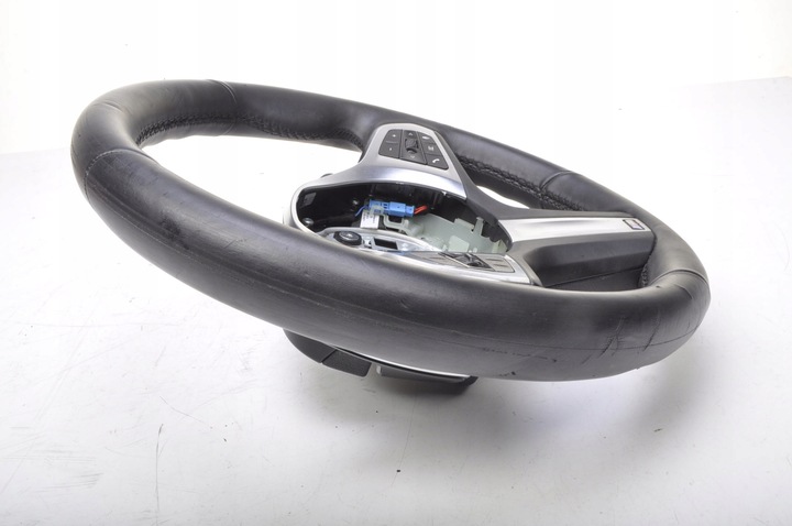 фото №13, Bmw f40 м-пакет кермо шкіряний багатофункціональна