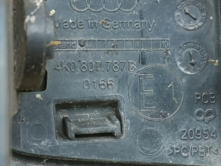 фото №6, Заглушка склоомивача audi a6 c8 4k0807787b