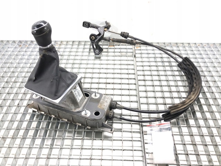 фото №1, Важіль зміни коробки передач vw passat b7 3c0711049al
