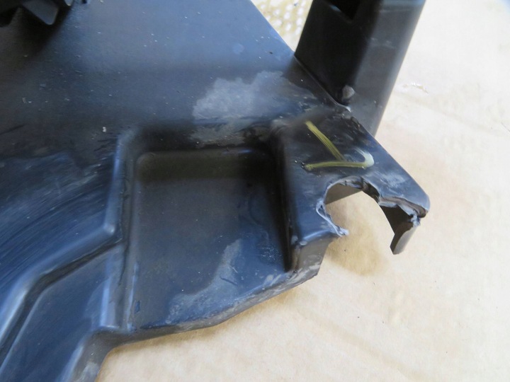 фото №11, Впуск воздуха правые перед lexus 53297-24020