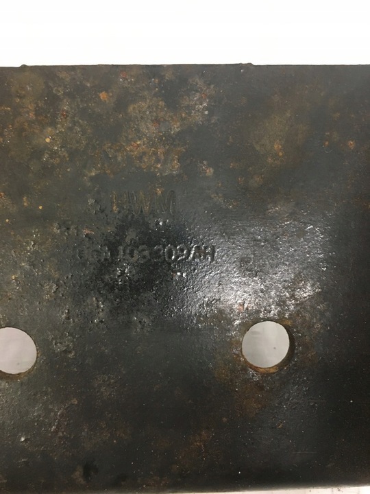 фото №12, Лапи держатель 06a103309ah golf iv bora 1.6 sr