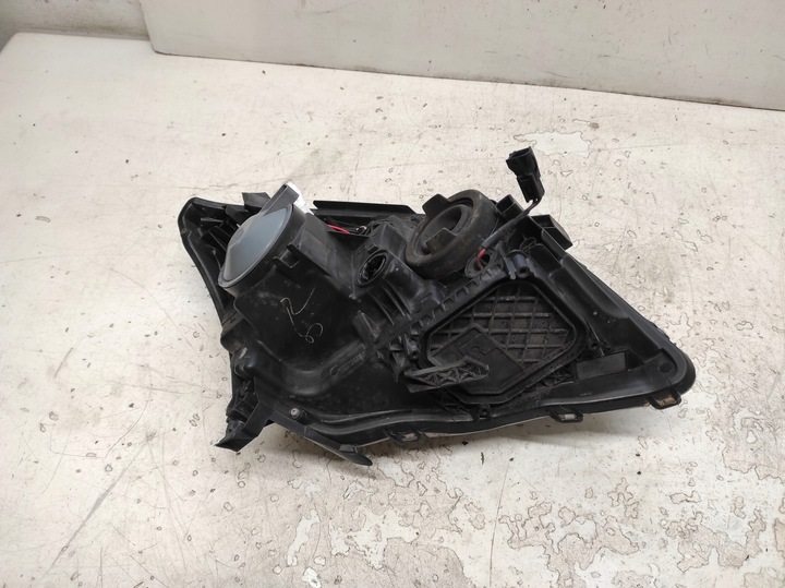 фото №7, Toyota avensis 2 ii t25 рестайлінг 06- лампа ліва перед лінза