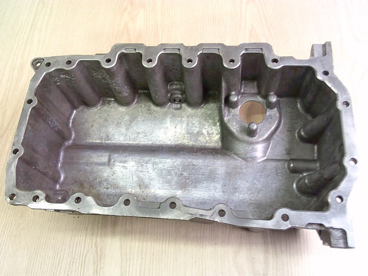фото №11, Vw audi skoda audi 1.6 2.0 tdi dfg dtg поддон масла 04l103603 + датчик bdb