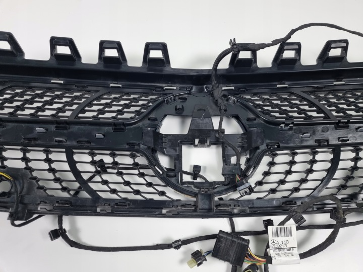 фото №9, Mercedes cla w118 решётка радиатора установка жгут pdc a1188850001