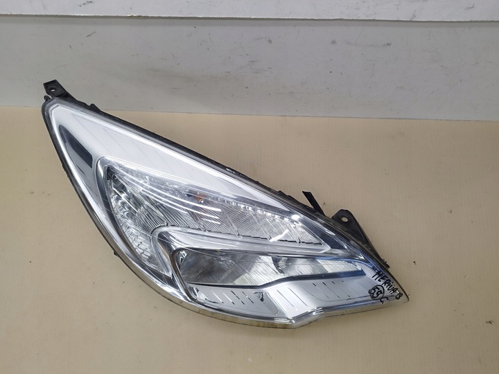 фото №10, Лампа ліва + права перед передня opel meriva b ii 2 10-13