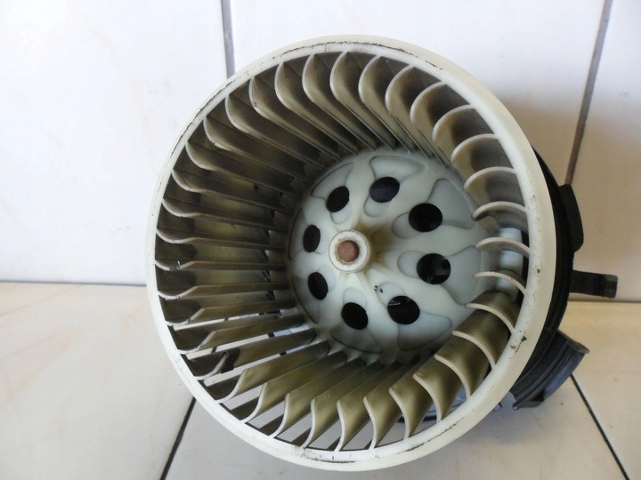 фото №3, Peugeot 307 sw 2003 воздуходувка нагревателя воздуховод