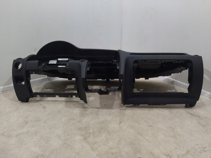 фото №10, Консоль панель раздаточная капот audi q7 рестайлинг 24a