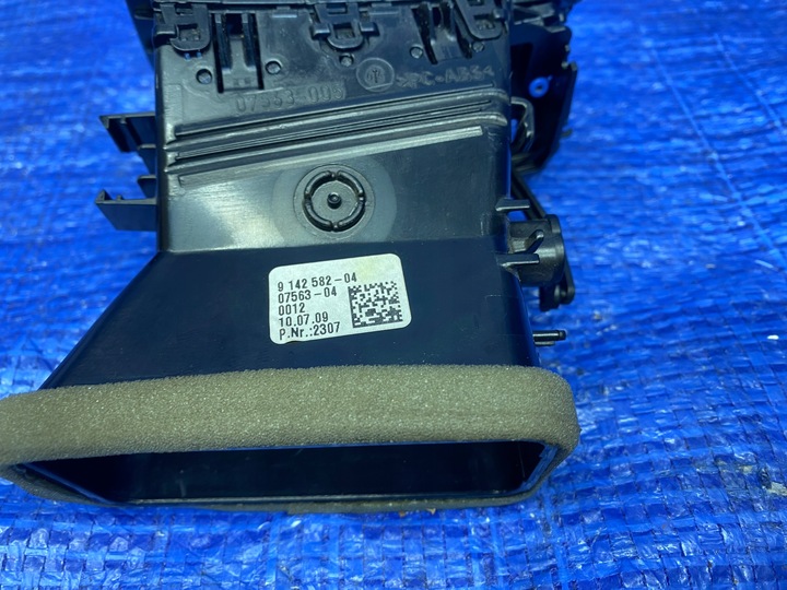 фото №9, Bmw 5gt fz07 решётка воздуховод левая 9142582