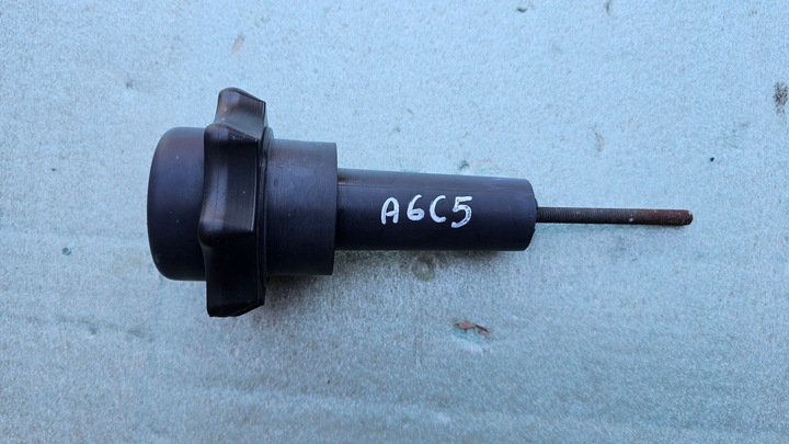 фото №1, Audi a6 c5 винт колёса запасного 4b0803899q