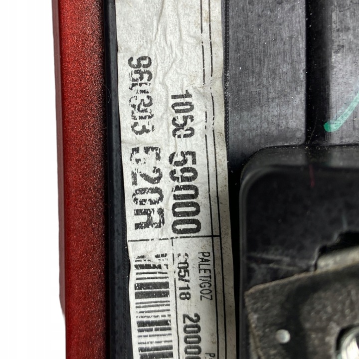 фото №10, Спойлер спойлер кришки зад renault clio v 960303520r