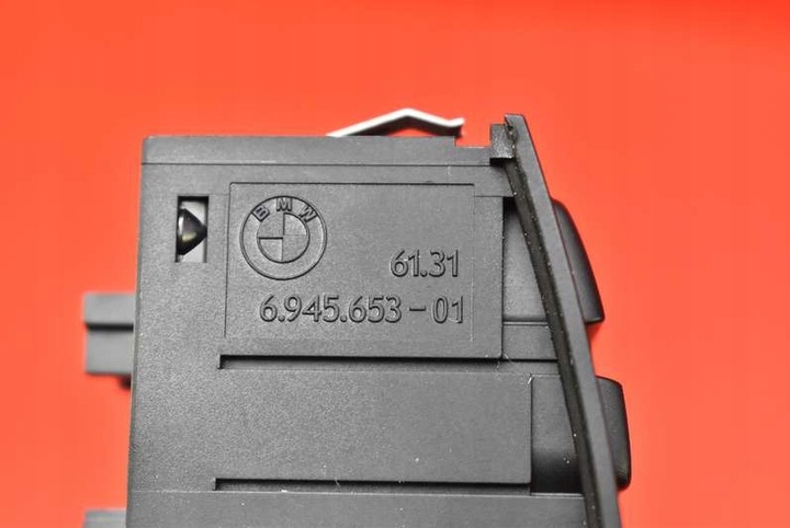 фото №8, Выключатель света аварийных 6945653-01 bmw e90 e91 04-10