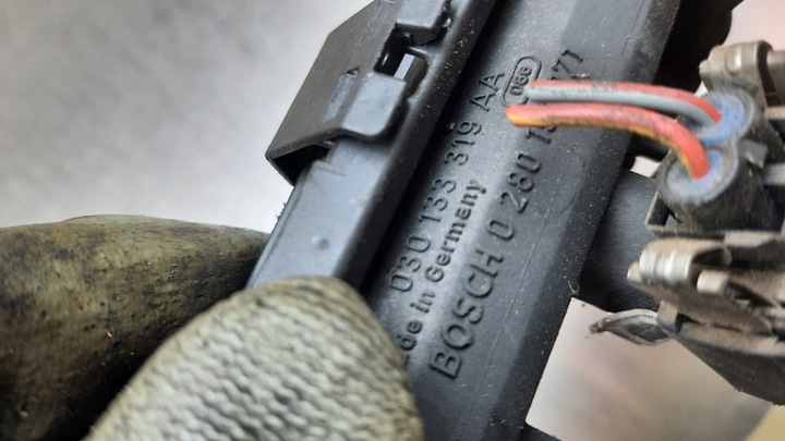 фото №6, Планка впрыскивающий 030133319aa seat ibiza ii 1.4b