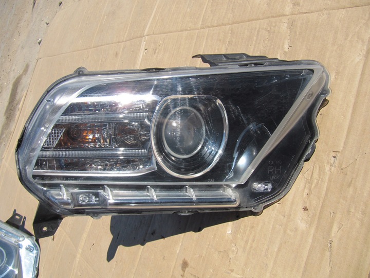 фото №11, Ford mustang v рестайлінг 13- 14 лампа фара перед ксенон лівий праві переднє