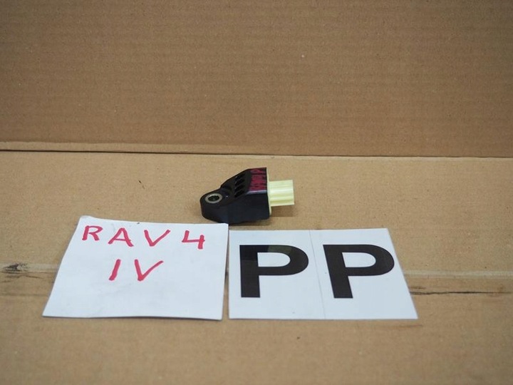 фото №1, Датчик удара дверь передних toyota rav4 iv