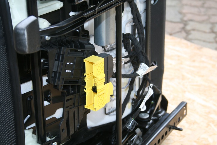 фото №13, Bmw 5 f10 f11 сидіння правий переднє велюр