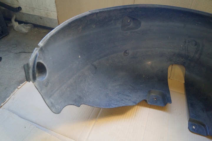 фото №10, Peugeot 3008 подкрылок правые задние 9684637780