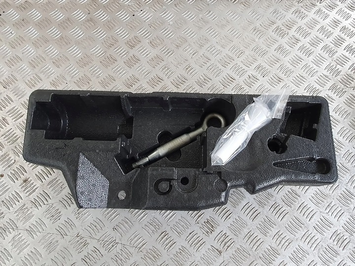 фото №1, Volvo v60 ii 2018-2024 бардачок пінополістирол багажника