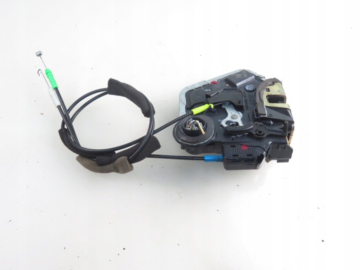 фото №5, Замок правий задній toyota avensis t25 8 pin