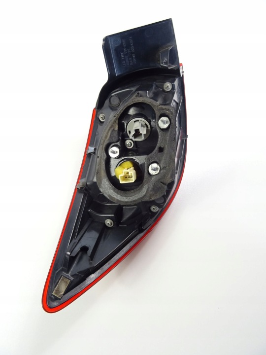 фото №11, Mazda 3 хетчбек bm фара зад права 220-41981 220-41974 2013-2018