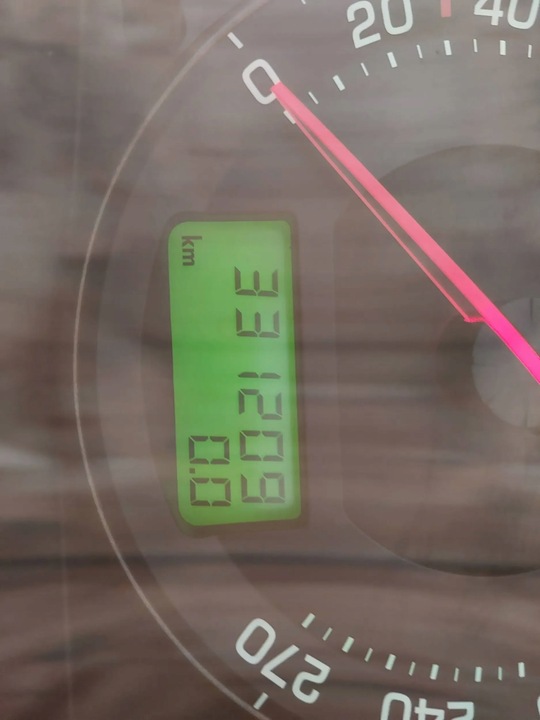 фото №11, Спидометр / спидометр skoda superb b5 3u 1.9tdi 3u0920810a