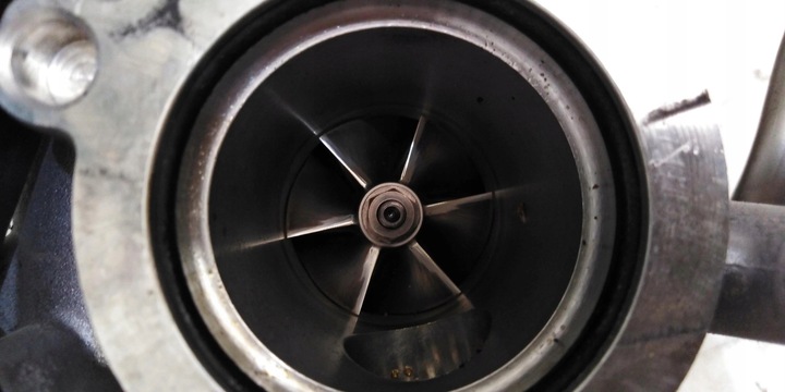 фото №7, Audi q3 83a 1.5 tsi tfsi турбонагнетатель 05e145701k