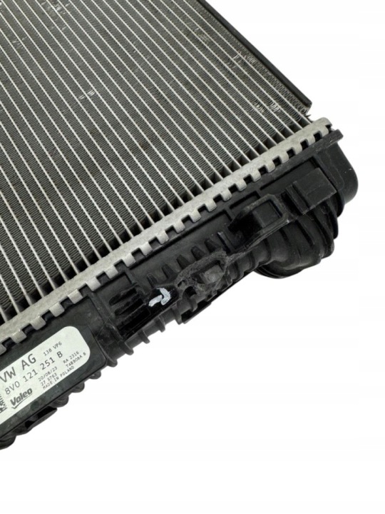 фото №8, 8v0121251b audi a3 s3 8v rs3 oem номер 13-19 радіатор основний  рідини охолоджуючої