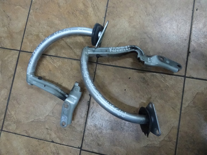 фото №1, Passat b6 2.0tdi 05' петли крышки зад 3c5827301