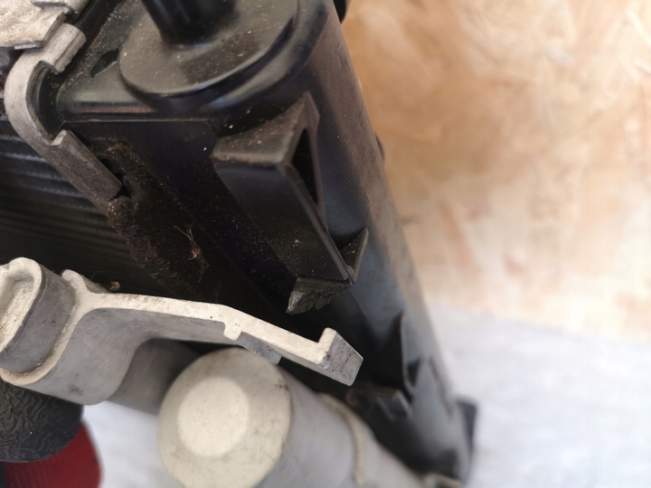 фото №13, Радиаторов воды комплект kia sorento ii 2.2 crdi 09-